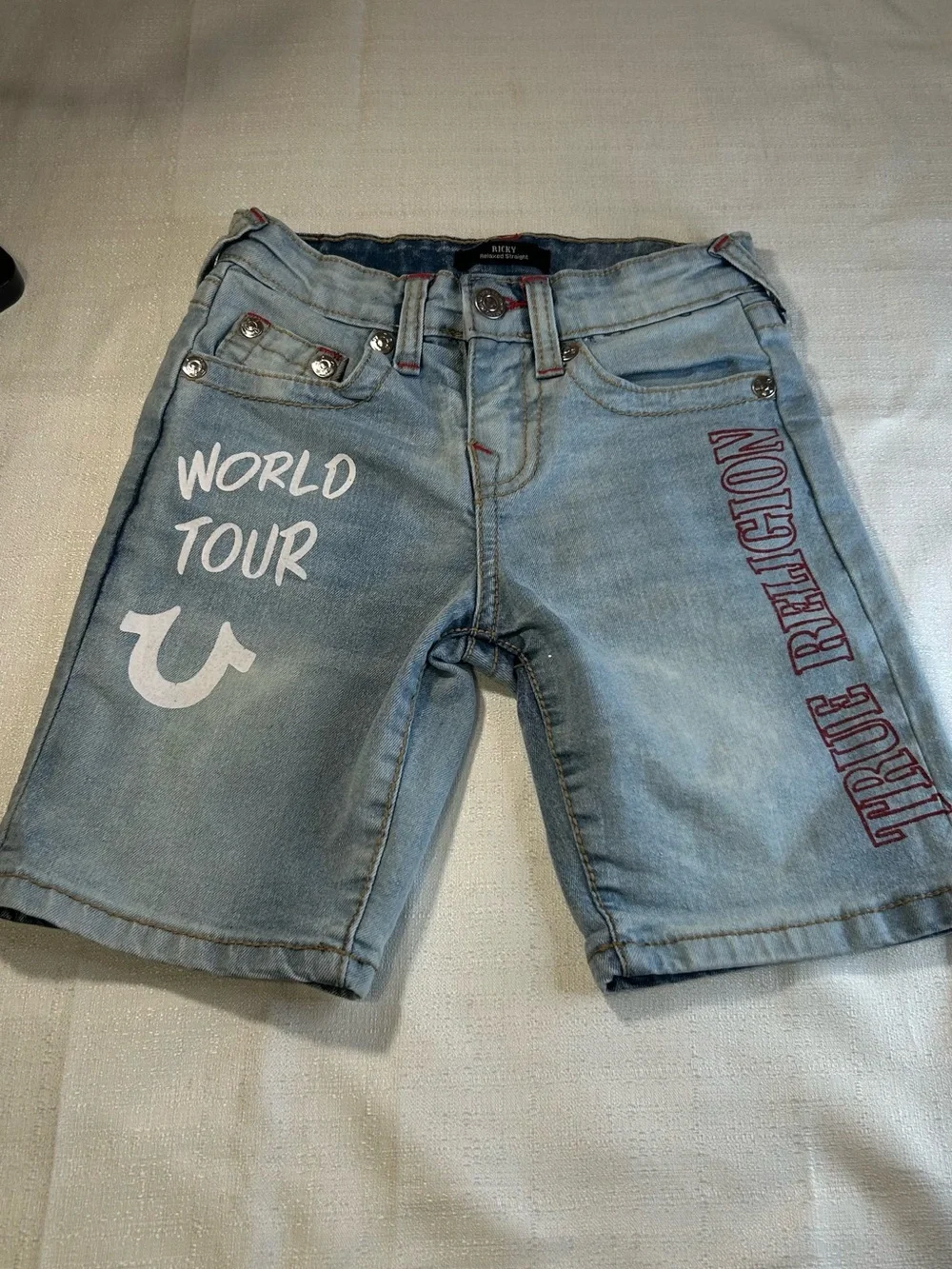True Religion Ricky World Tour Denim Shorts Boys Size 8 Light Wash Logo